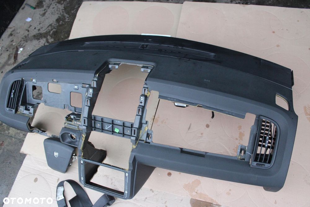 Konsola Poduszki Pasy Airbag Dodge Journey 2010 - 2