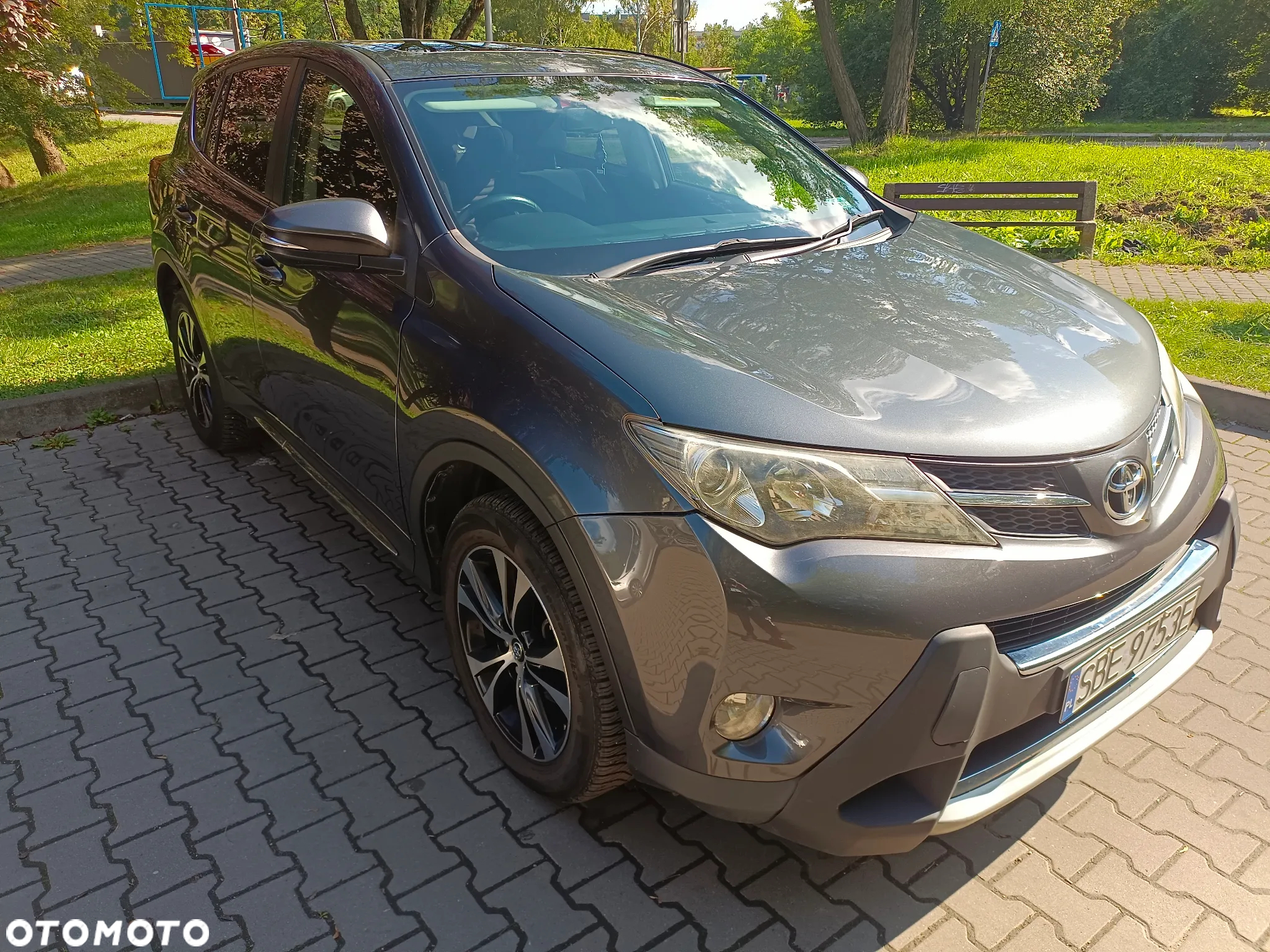 Toyota RAV4 - 24