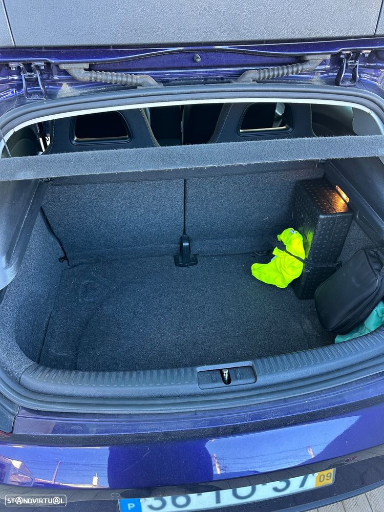 VW Scirocco 2.0 TDI Sport - 5