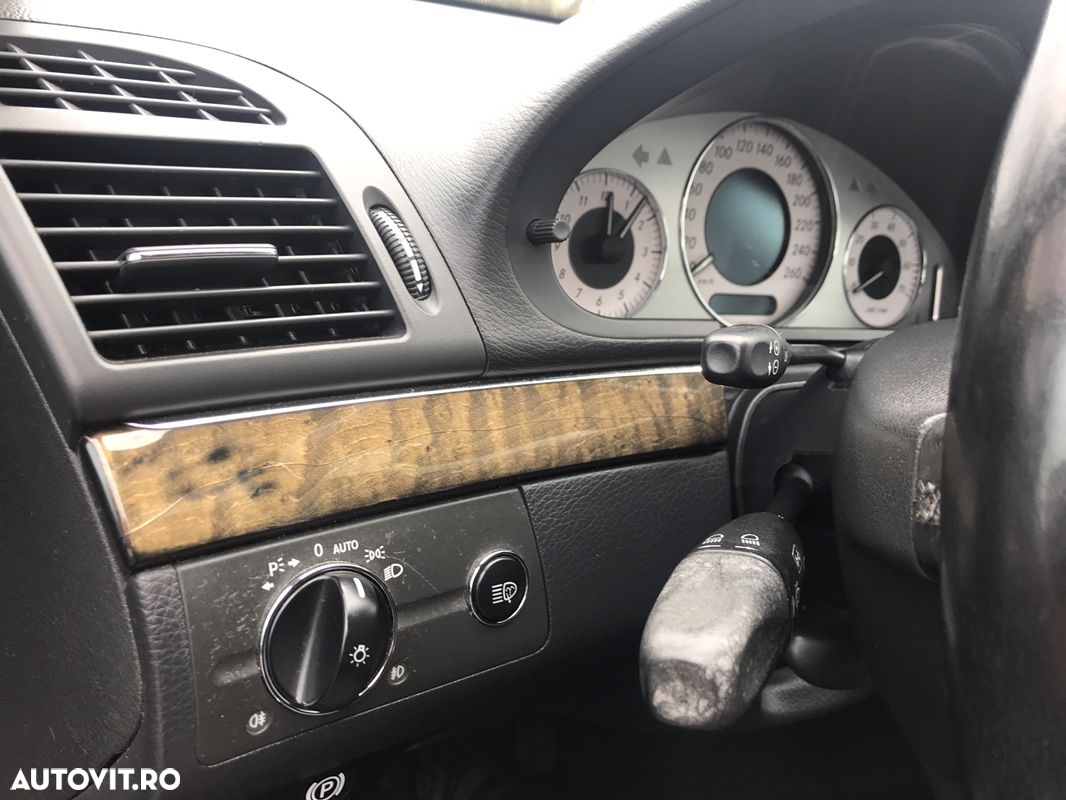 Mercedes-Benz E 240 Avantgarde - 8