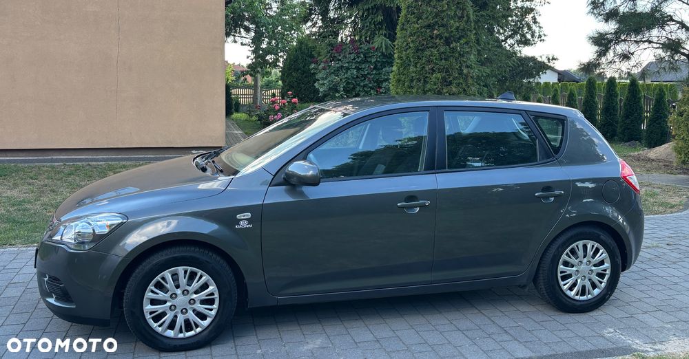 Kia Ceed 1.4 CVVT Vision - 11