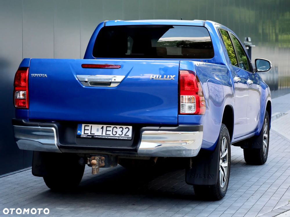 Toyota Hilux 2.4 D-4D Double Cab SR5 4x4 - 10