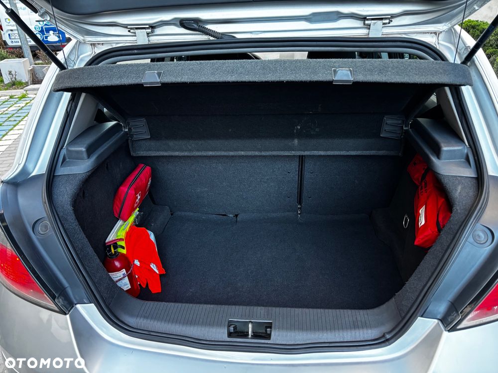 Opel Astra - 9