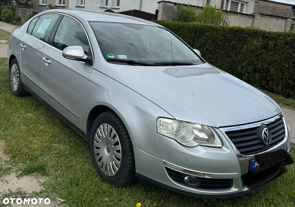 Volkswagen Passat 1.9 TDI Comfortline - 3