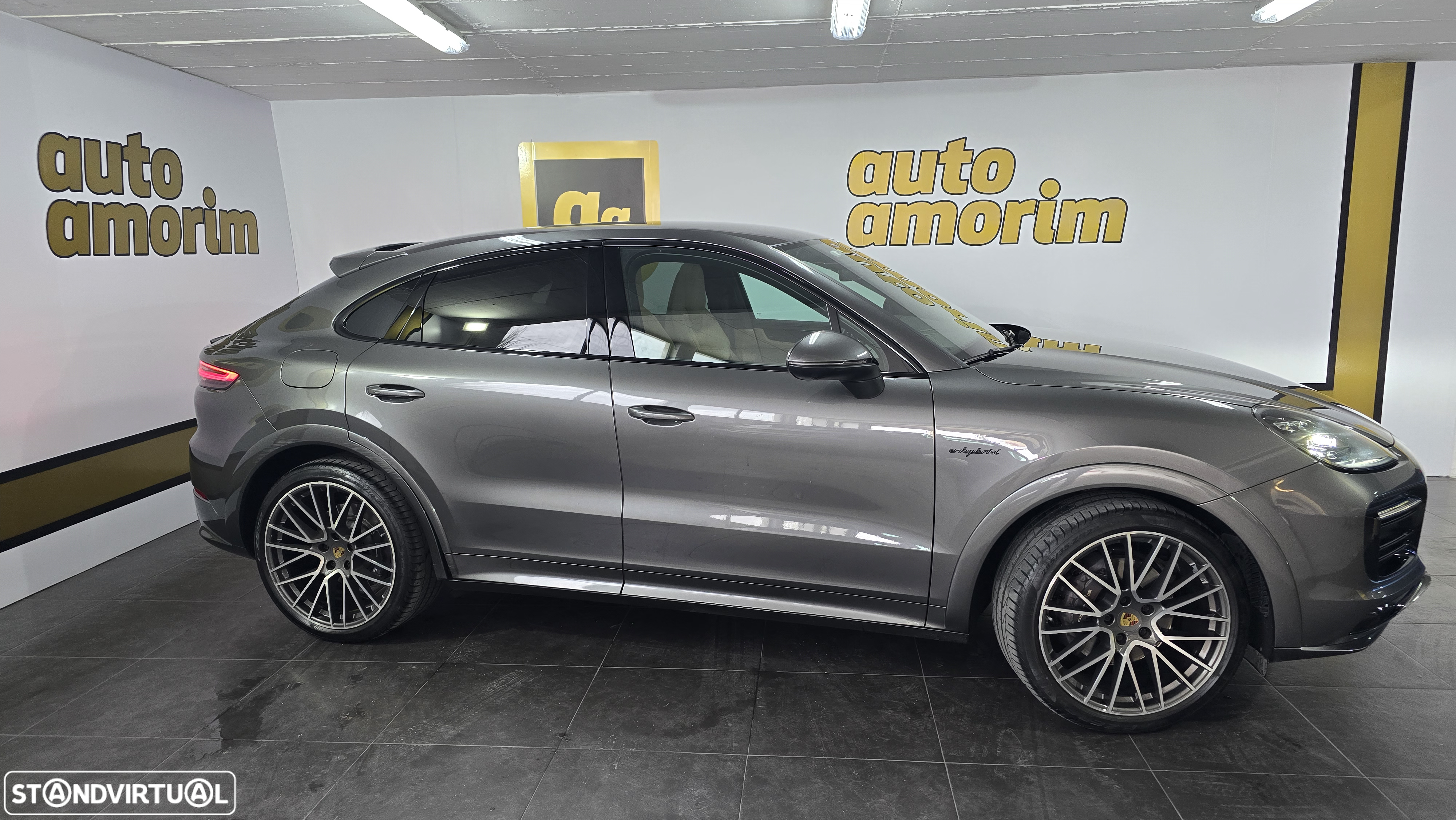 Porsche Cayenne Coupé E-Hybrid - 8