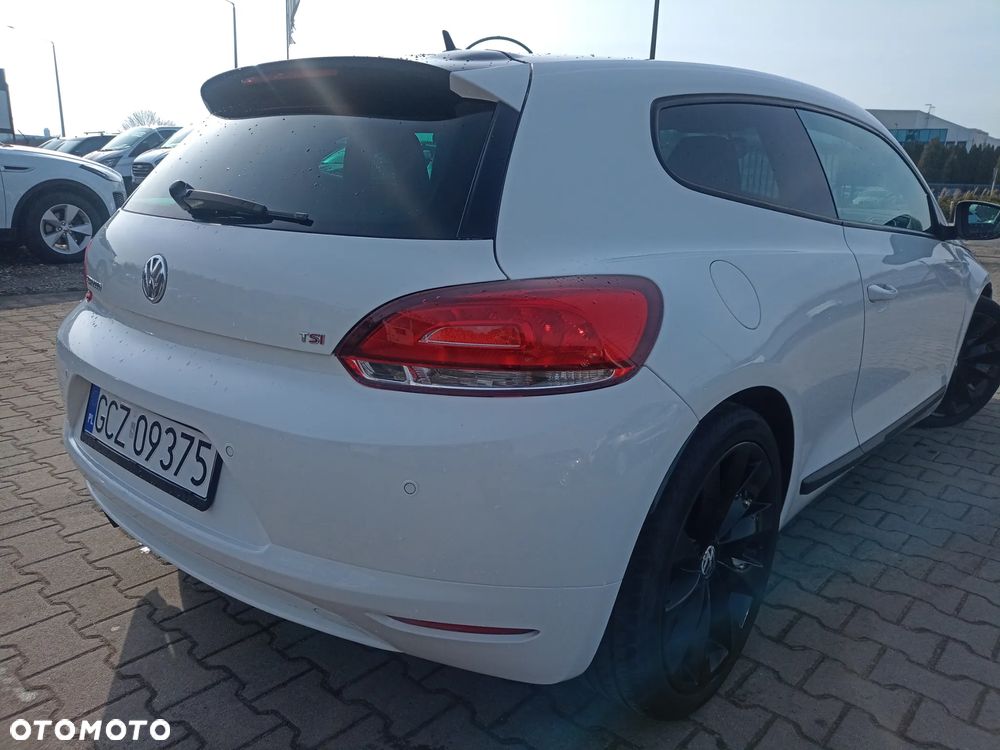 Volkswagen Scirocco - 7