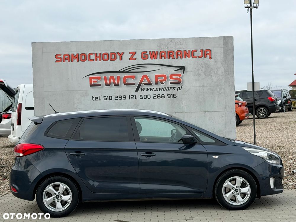 Kia Carens 1.7 CRDi XL 7os - 3