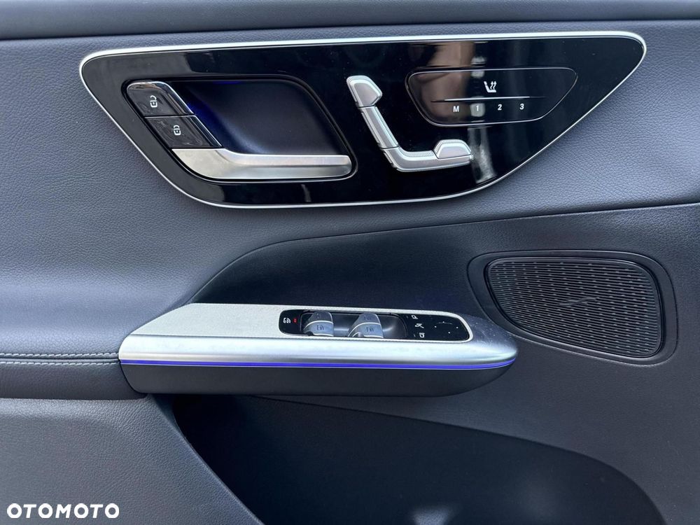 Mercedes-Benz GLC - 8