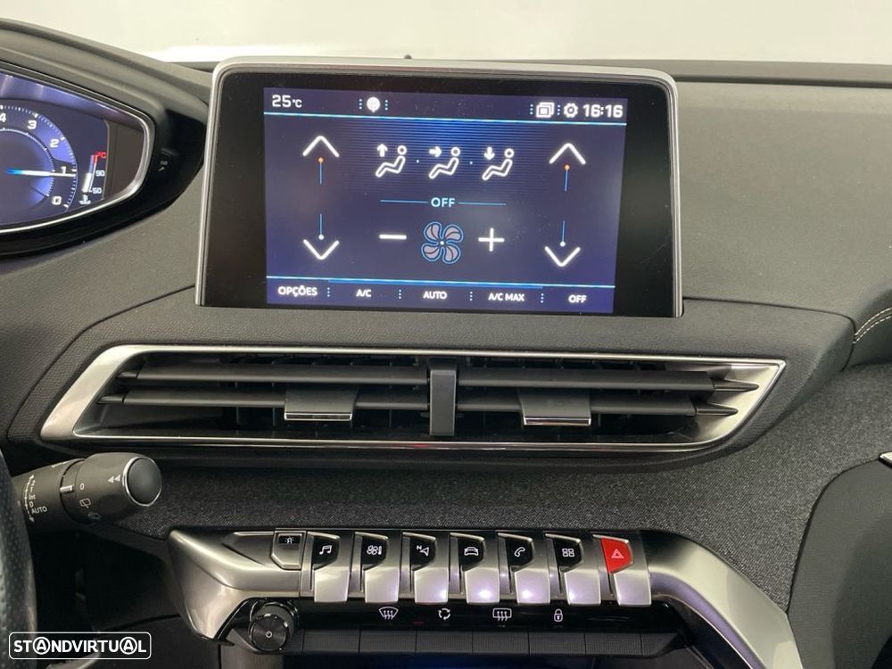 Peugeot 3008 - 18