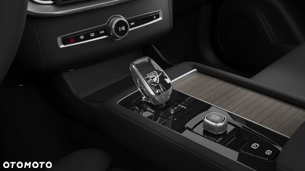 Volvo XC 90 T8 AWD Plug-In Hybrid Ultra Bright 7os - 12