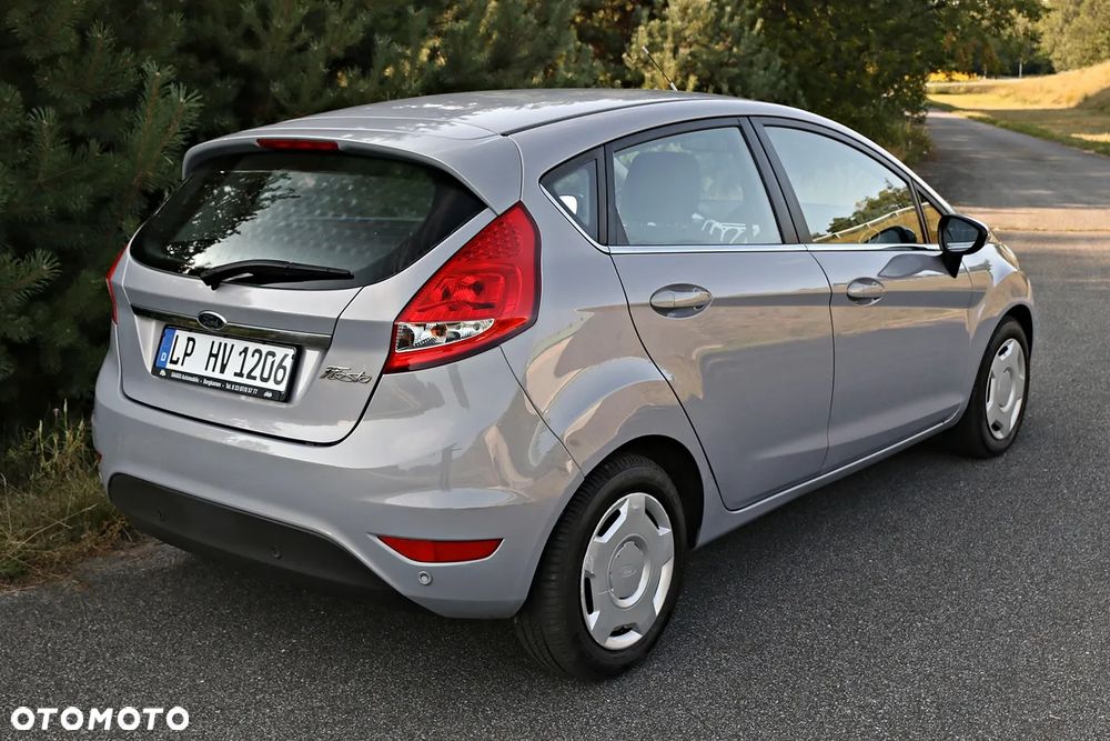 Ford Fiesta 1.6 TDCi Champions Edition - 22