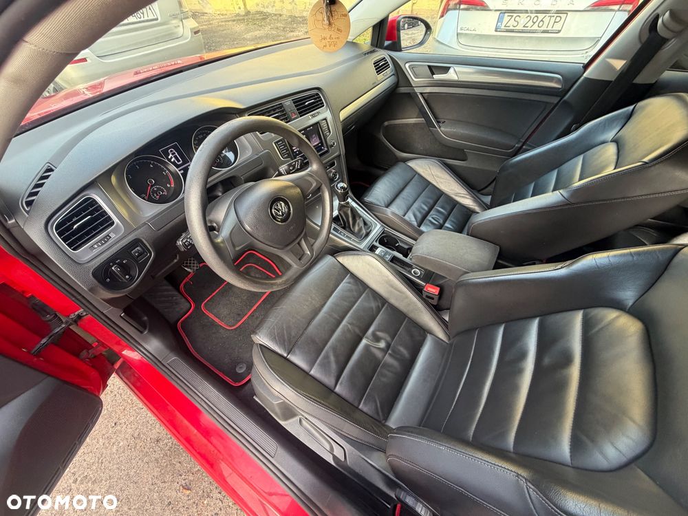 Volkswagen Golf 1.6 TDI BMT Highline - 9