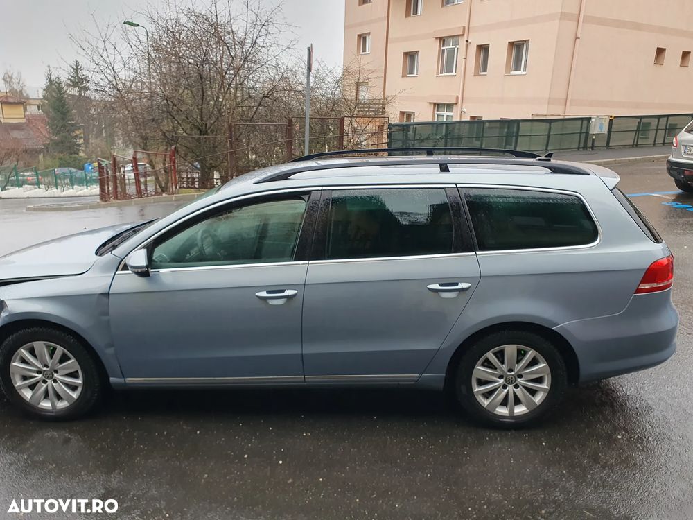 Volkswagen Passat 2.0 TDI 4Motion BlueMotion Technology Comfortline - 3