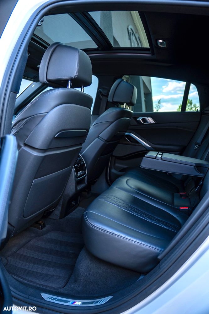 BMW X6 xDrive40i - 16