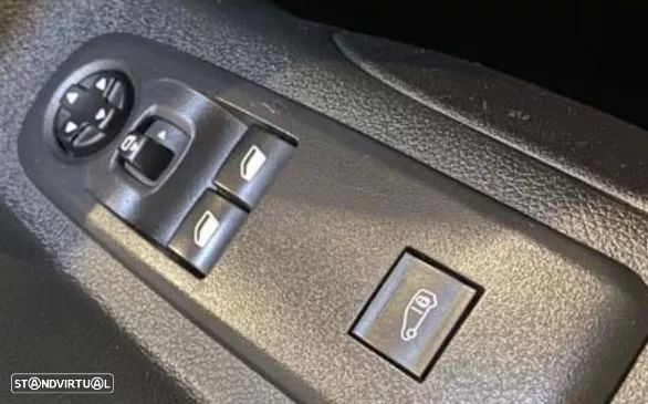 Toyota proace city  hdi - 14