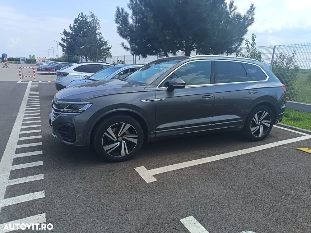 Volkswagen Touareg 3.0 V6 TDI SCR 4Motion Automatik R-Line - 3