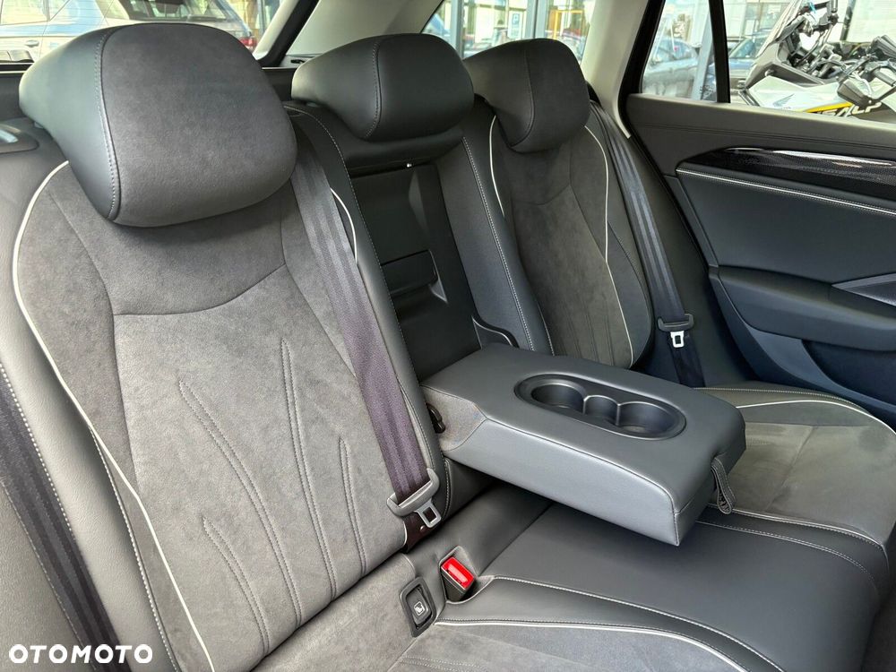 Volkswagen Passat Variant - 16