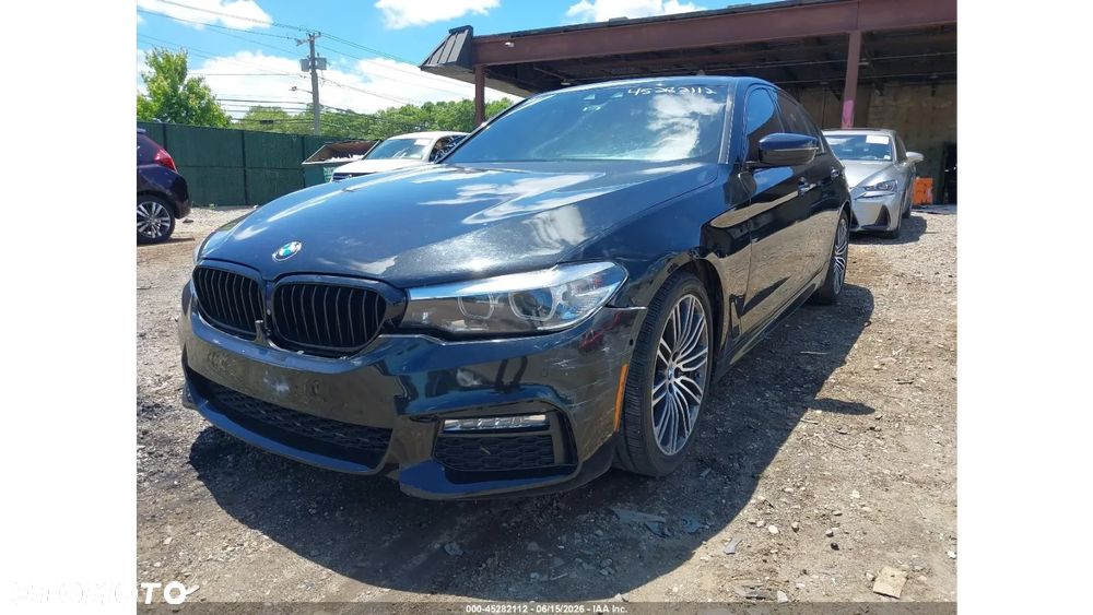 BMW Seria 5 530i xDrive M Sport Edition - 9