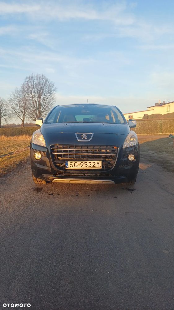 Peugeot 3008 2.0 HDi HYbrid4 - 4