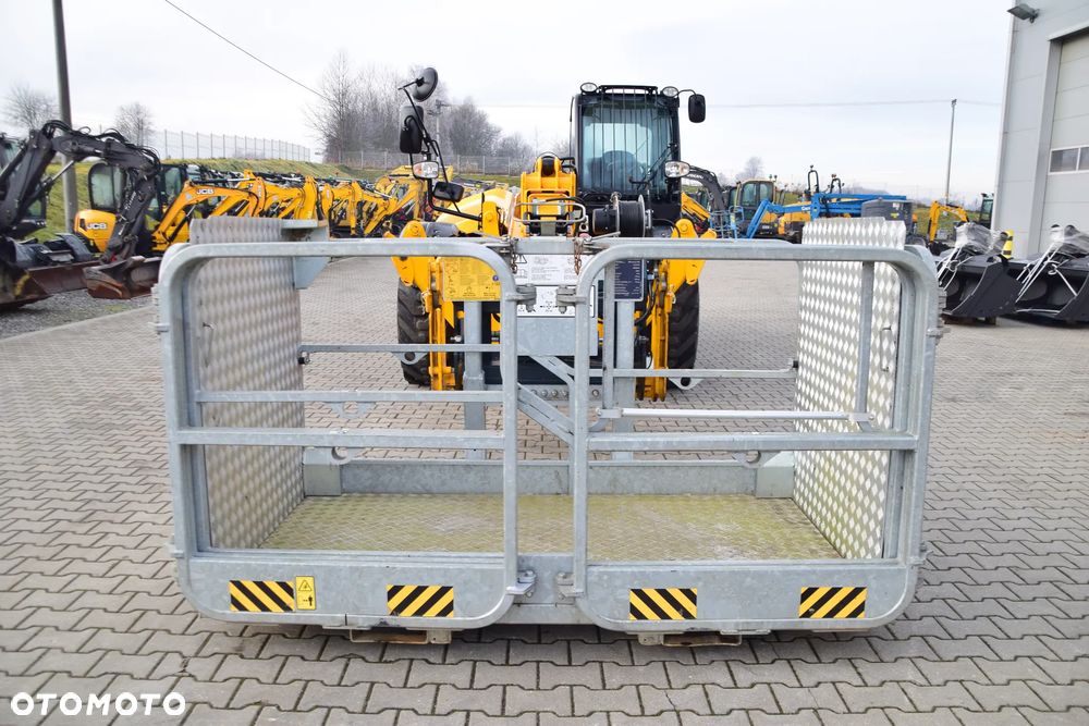 JCB 540-140 HiVIZ Platform JCB - 21