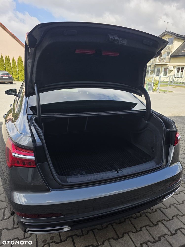 Audi A6 Limousine - 16