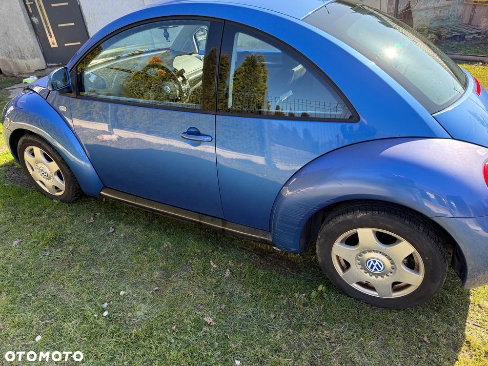 Volkswagen New Beetle 2.0 - 5