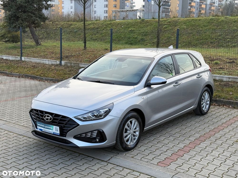 Hyundai i30 1.5 DPI Classic + - 34