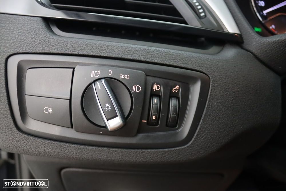 BMW X1 25 e xDrive xLine - 23