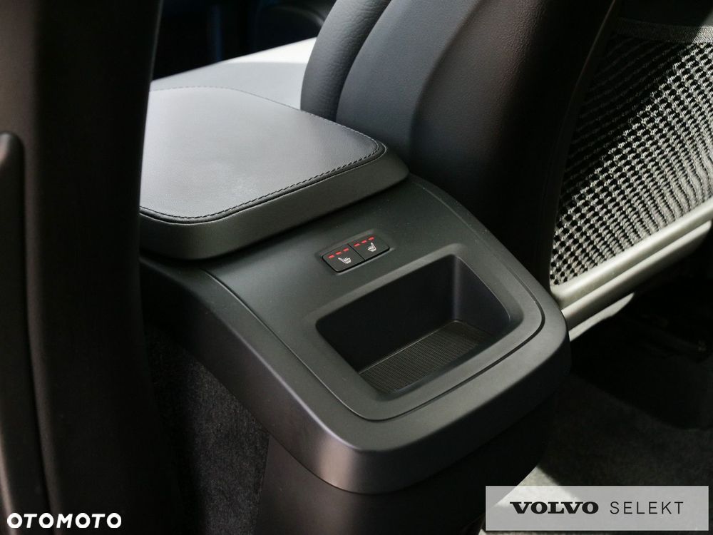 Volvo XC 90 - 16