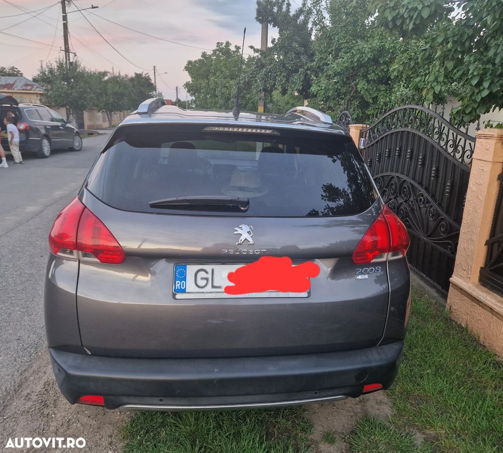 Peugeot 2008 1.6 e-HDi FAP STT Allure - 6