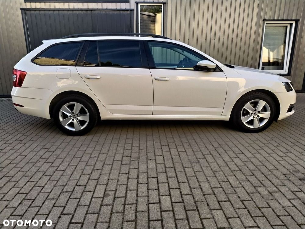 Skoda Octavia - 8