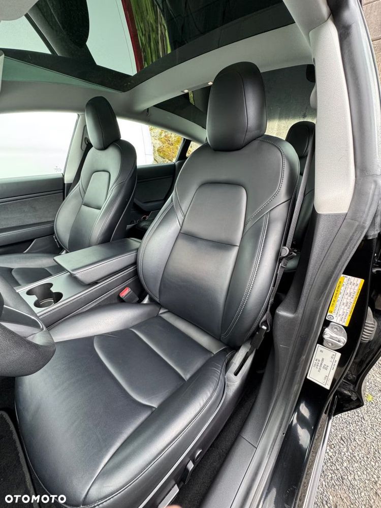 Tesla Model 3 Premium Langstreckenbatterie AWD Dual Motor - 12