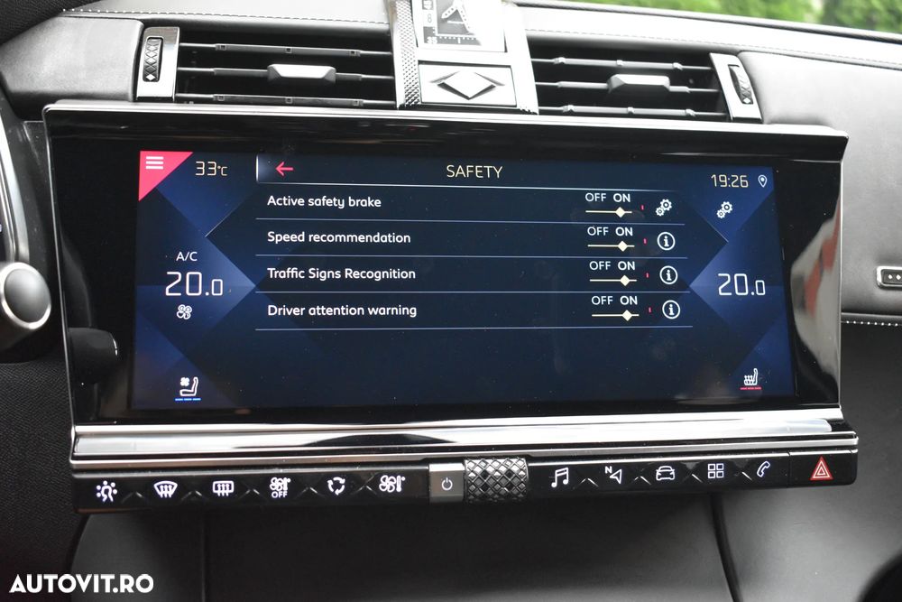 DS Automobiles DS 7 Crossback - 24