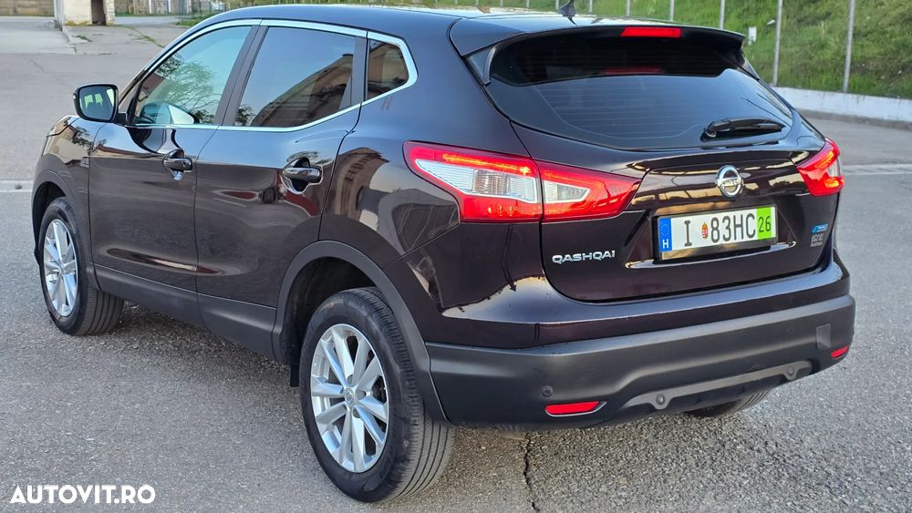 Nissan Qashqai 1.5 DCI TEKNA - 6