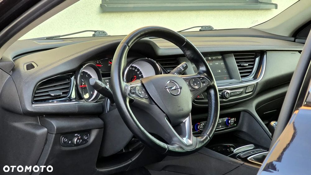 Opel Insignia 1.5 T Elite S&S - 19