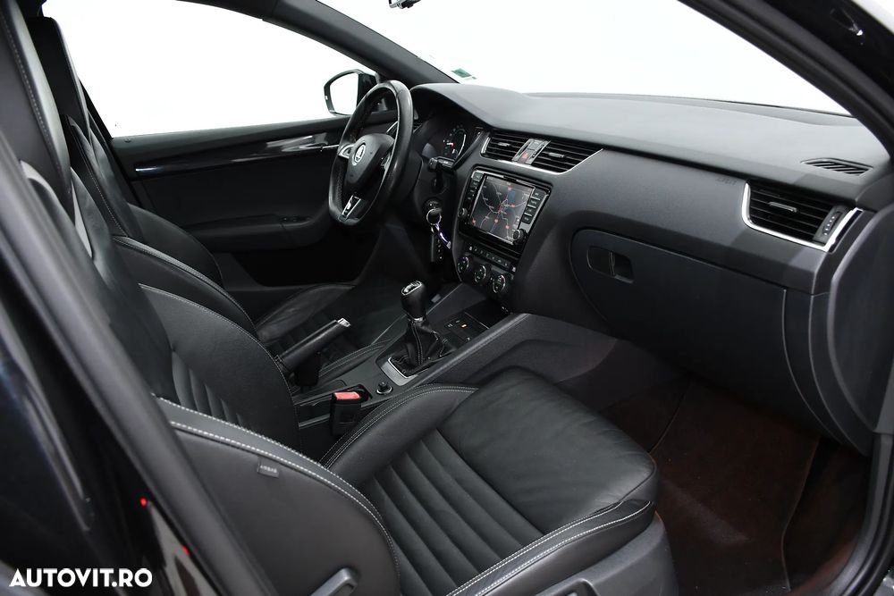 Skoda Octavia 2.0 TDI RS - 14