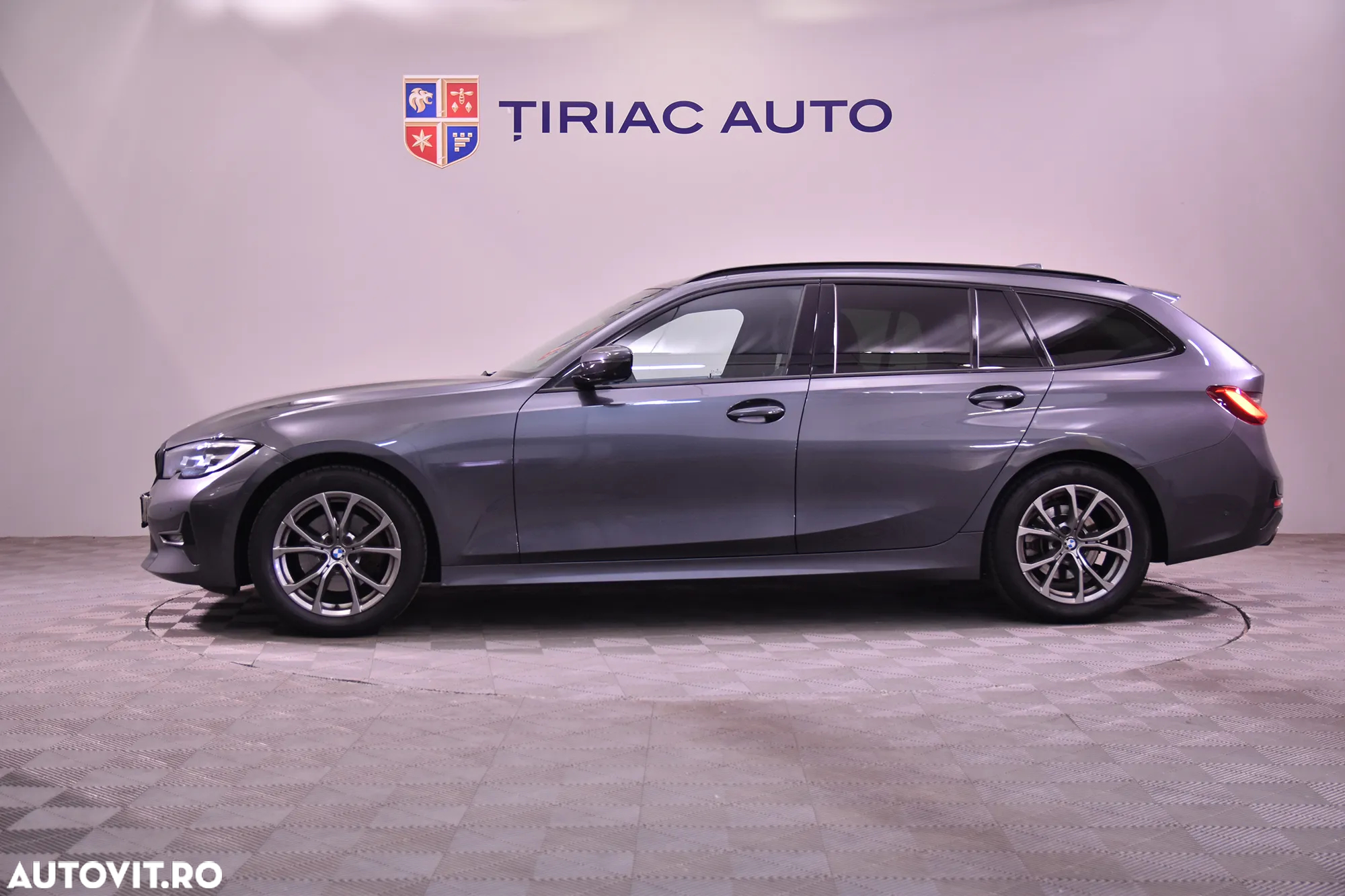 BMW Seria 3 320i Touring Aut. M Sport - 2