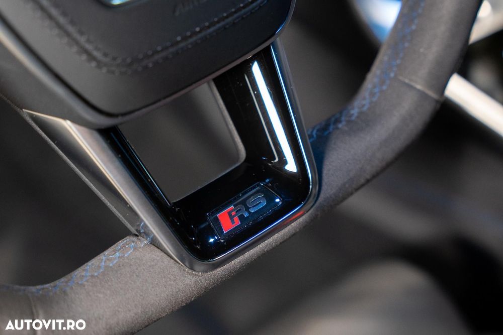 Audi RS6 Performance TFSI quattro Tiptronic MHEV - 35