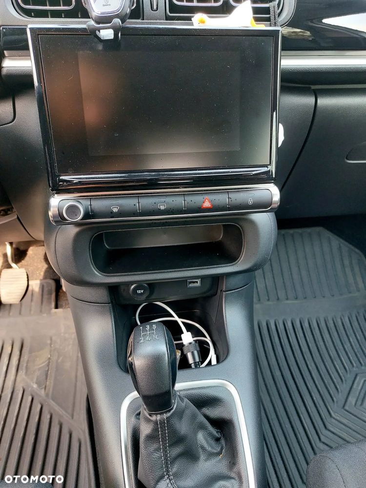 Citroën C3 1.2 PureTech Shine - 17