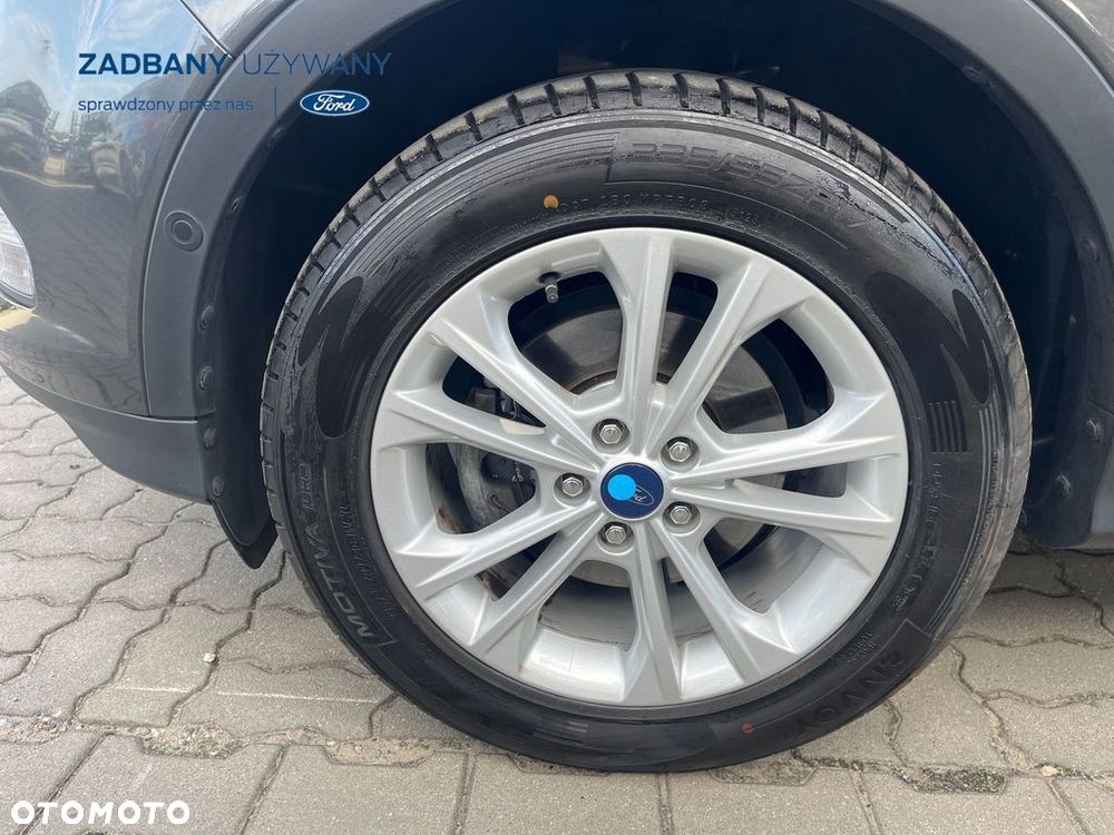 Ford Kuga 1.5 EcoBoost 2x4 Titanium - 10