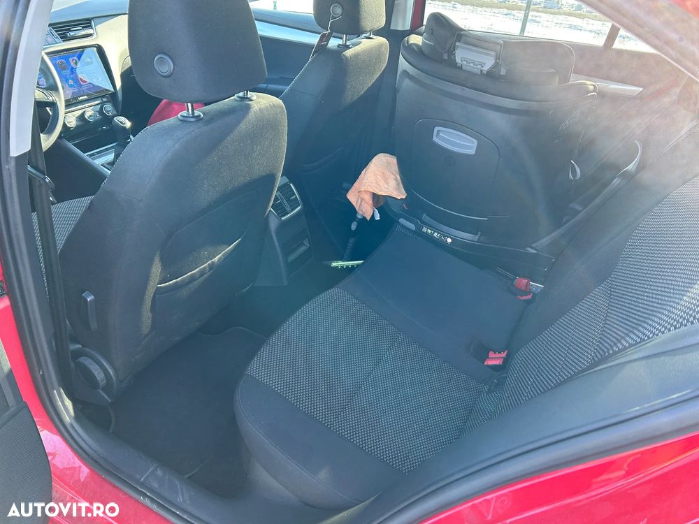 Skoda Octavia 1.2 TSI AMBITION - 8