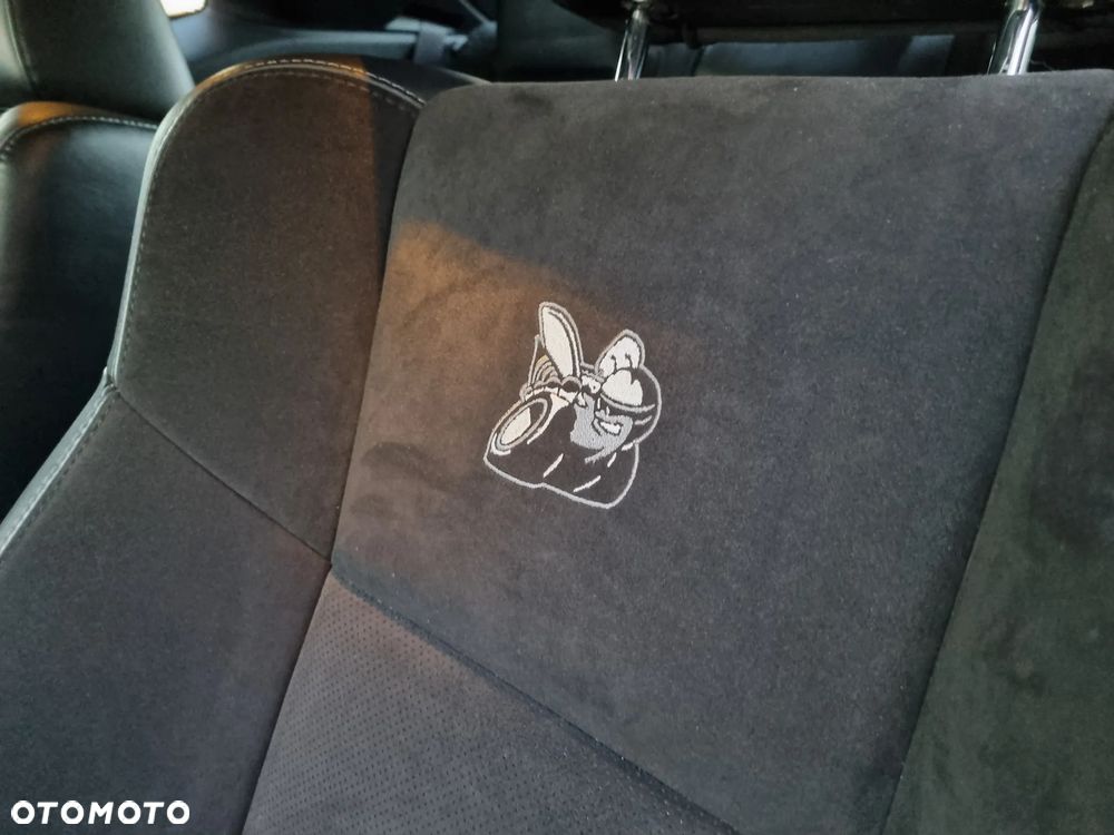 Dodge Challenger 6.4 Scat Pack - 15