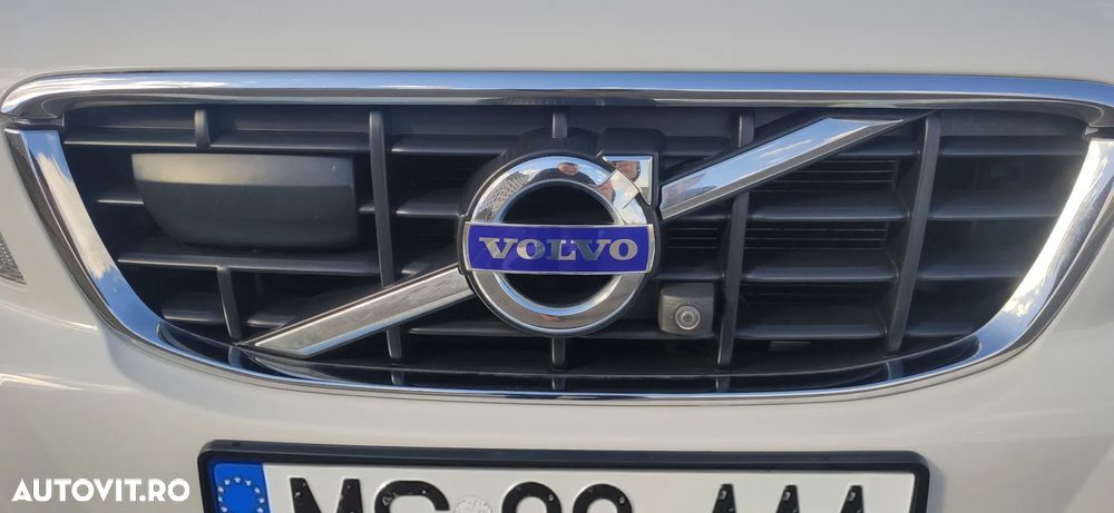 Volvo XC 60 D4 AWD Summum - 4