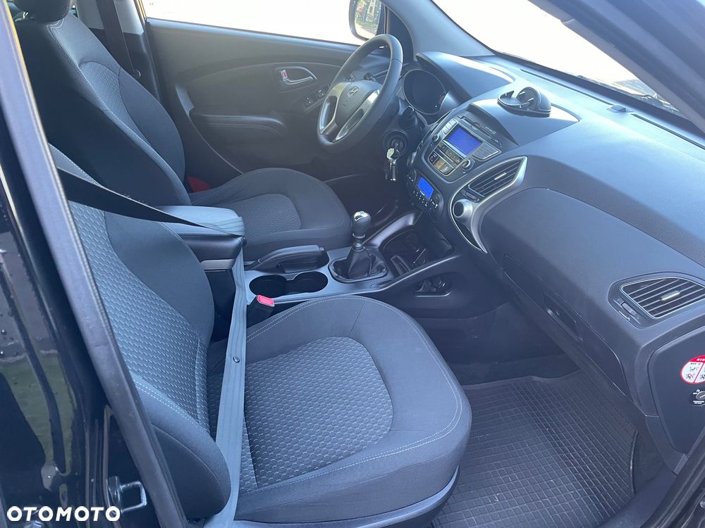 Hyundai ix35 1.7 CRDi Comfort 2WD - 11
