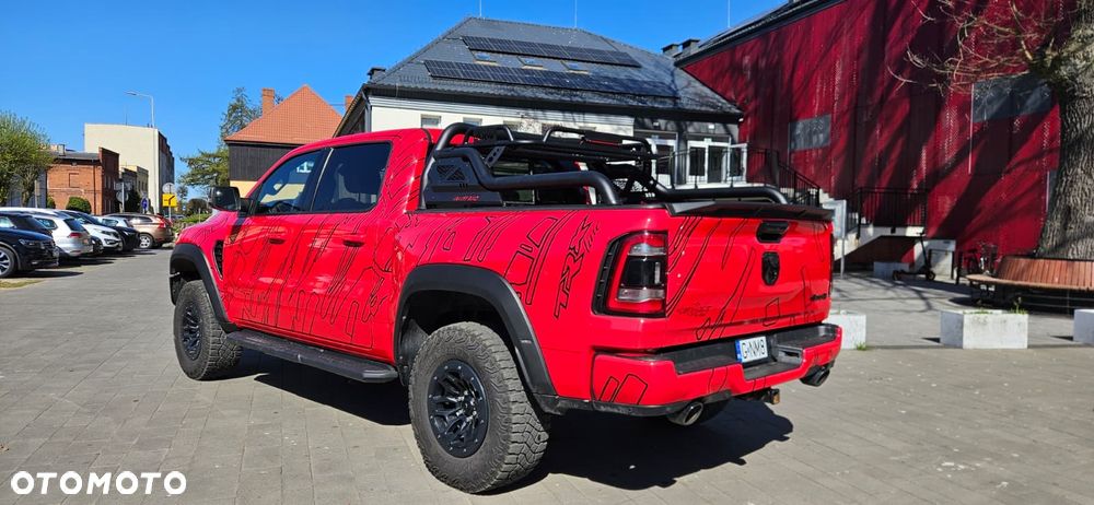 Dodge RAM - 4