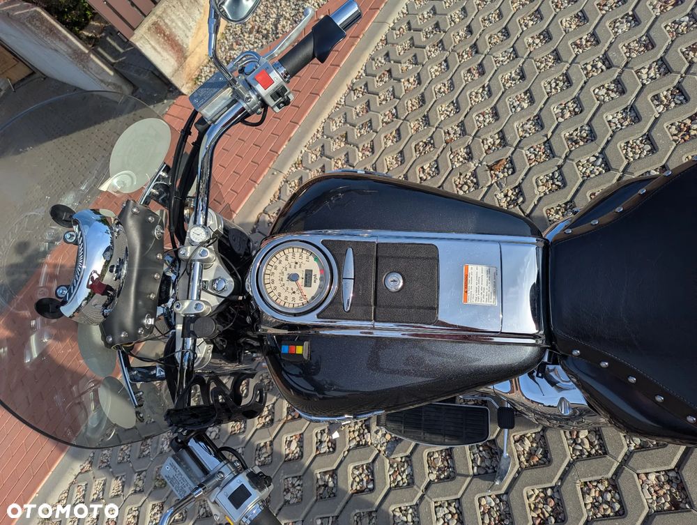 Suzuki VL 1500 Intruder LC - Boulevard C90 - 16