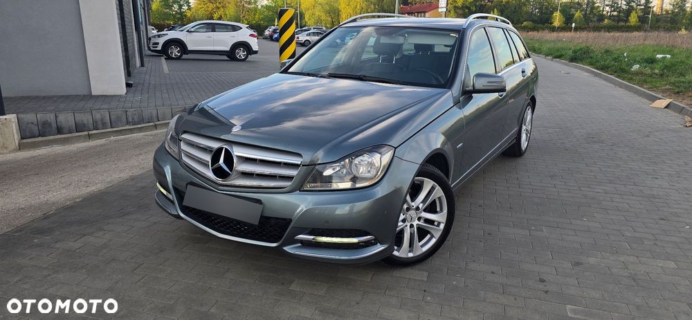Mercedes-Benz Klasa C 200 CDI BlueEff Avantgarde - 1