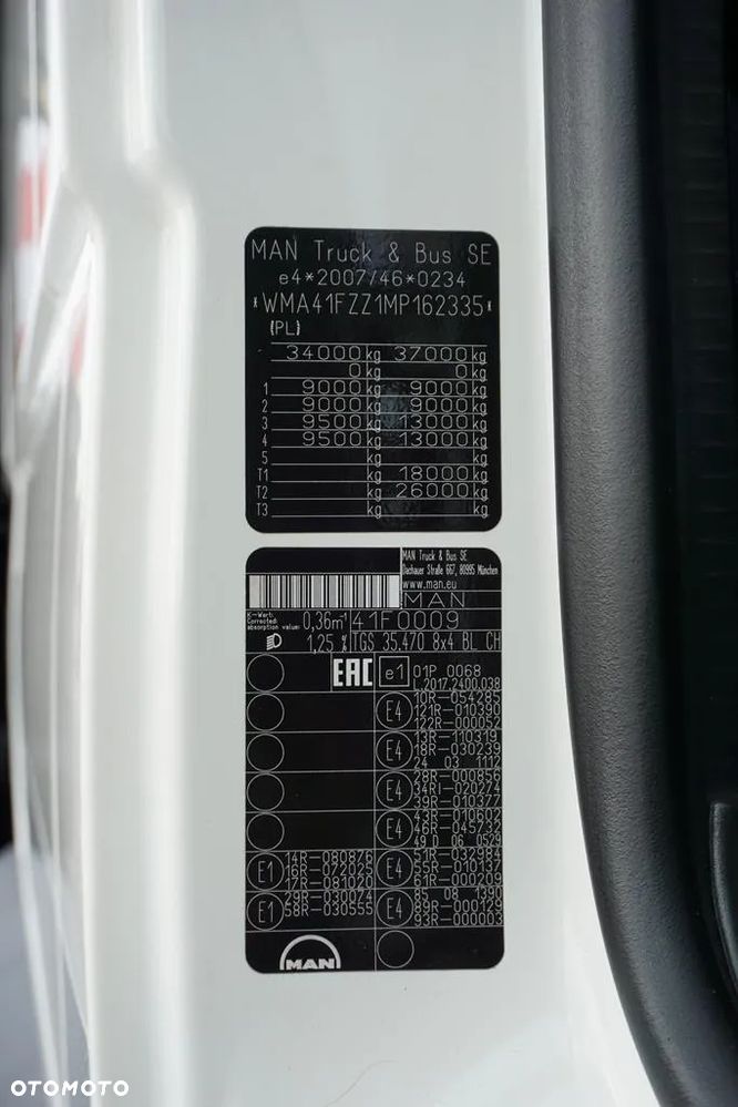 MAN TGS / 35.470 / E 6 / SKRZYNIOWY + HDS / FASSI F 545 / ŁAD. 13 105 KG / PILOT - 12