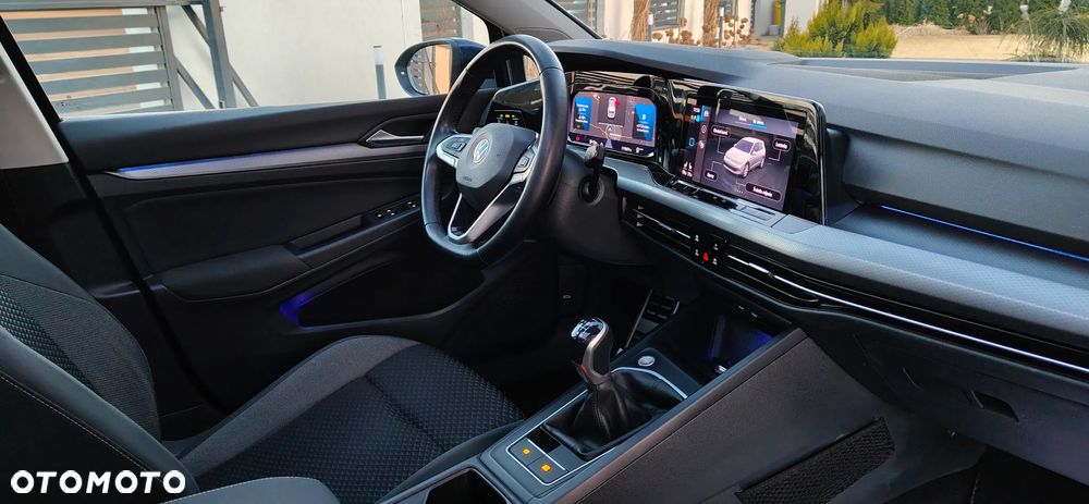 Volkswagen Golf - 26