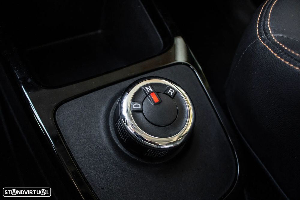 Dacia Spring Comfort Plus — fotografia 17